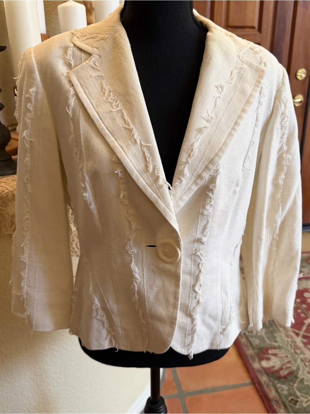 Women's Cream Single-Button Frayed Blazer Size 10